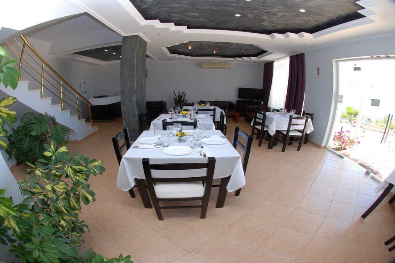 Villa Doka Sarandë 外观 照片