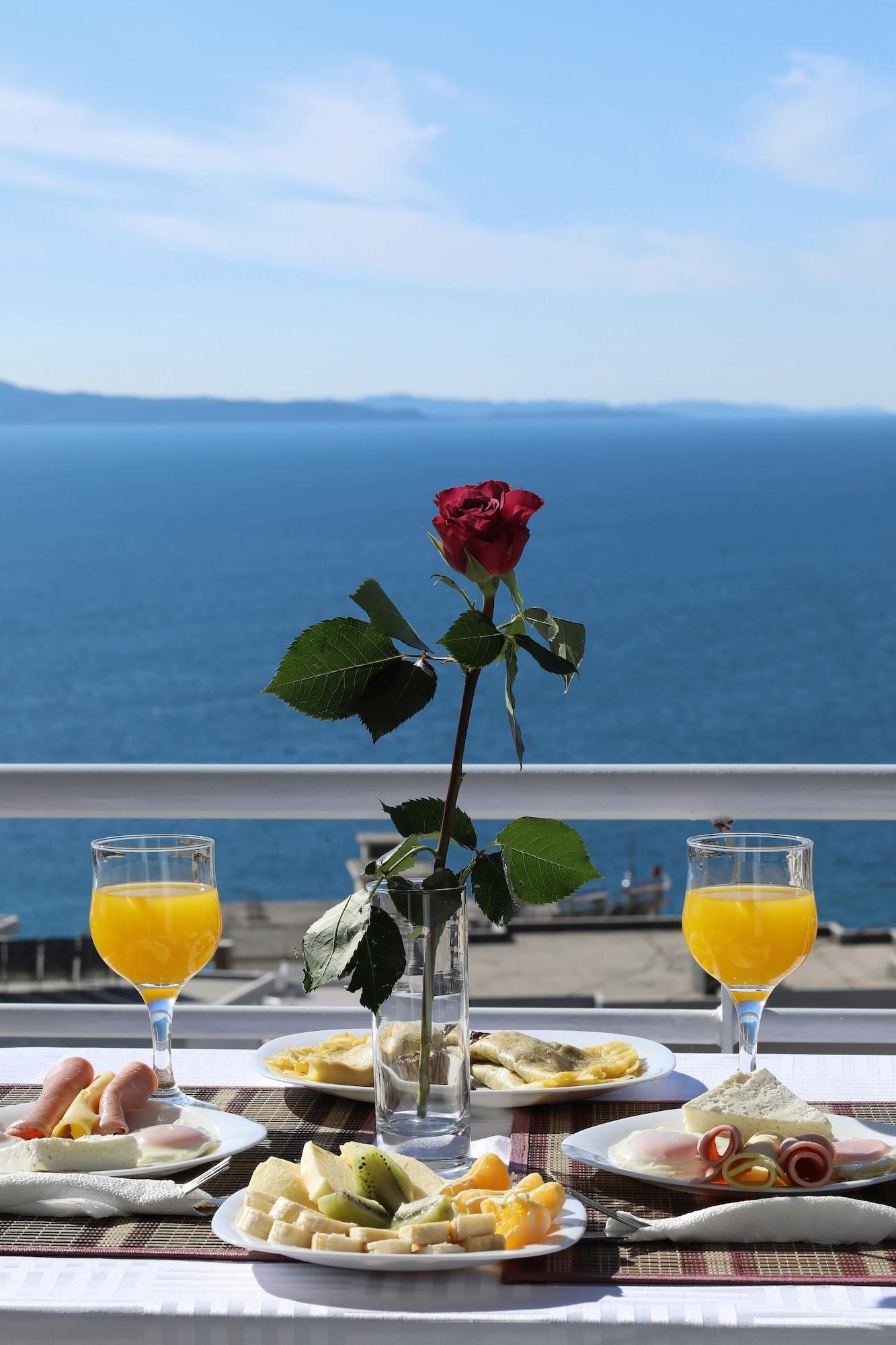 Villa Doka Sarandë 外观 照片