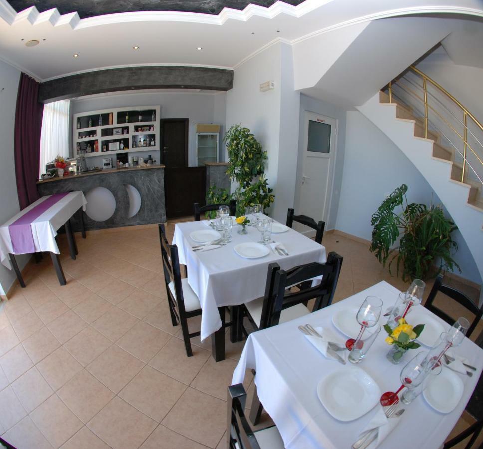 Villa Doka Sarandë 外观 照片