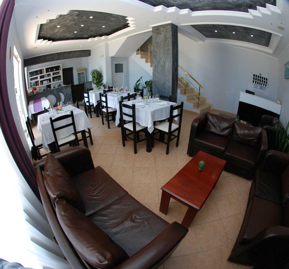 Villa Doka Sarandë 外观 照片