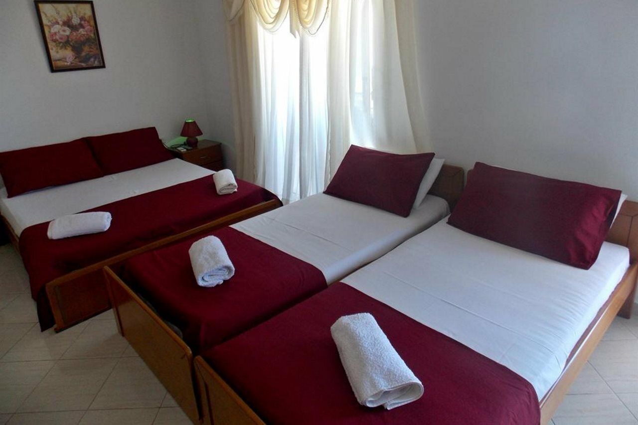 Villa Doka Sarandë 外观 照片