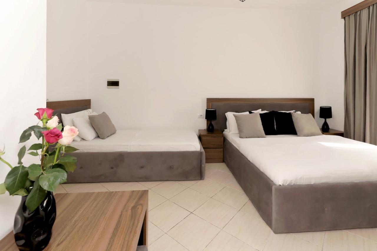 Villa Doka Sarandë 外观 照片
