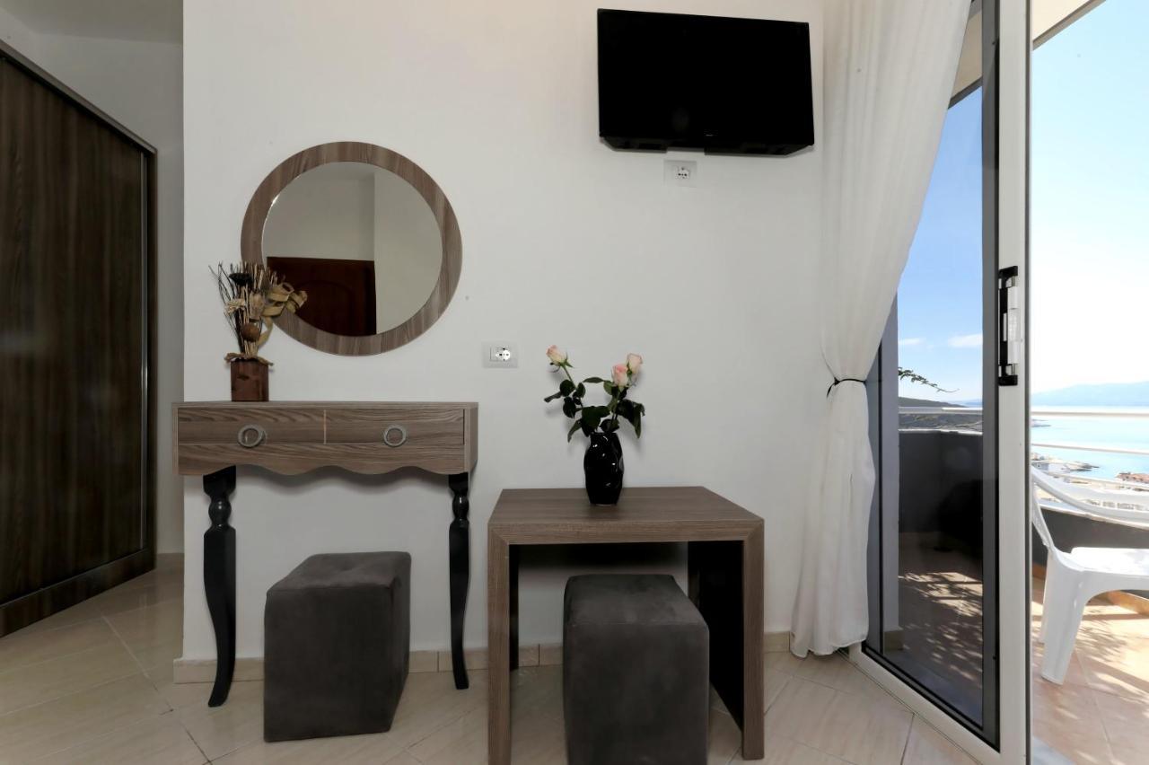 Villa Doka Sarandë 外观 照片